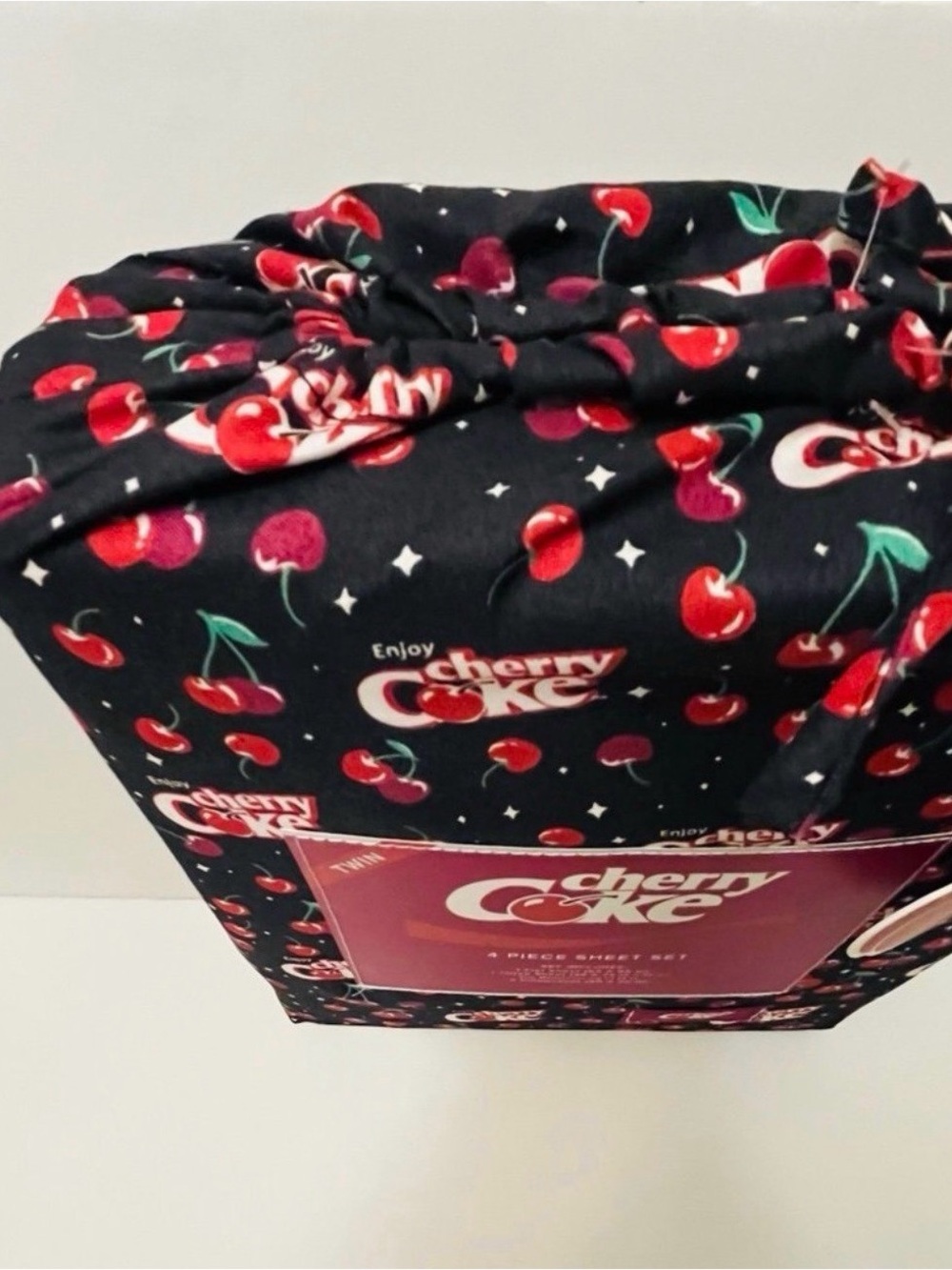 Enjoy Cherry Coke Twin Size 4 Piece Sheet Set Black Red White Green - Picture 5 of 12